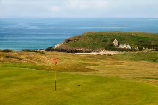 Mullion Golf Club - Stay and Play by Nicola Parkman on 05/04/2012